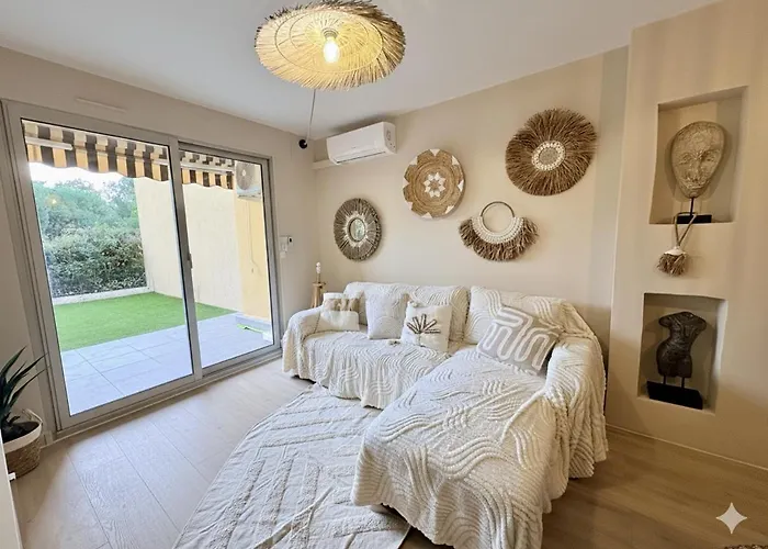 à 100m Magnifique T2 Avec Jardin Privé