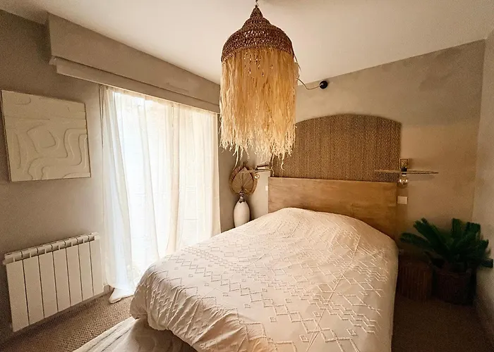 à 100m Magnifique T2 Avec Jardin Privé Apartamento Saint-Raphaël